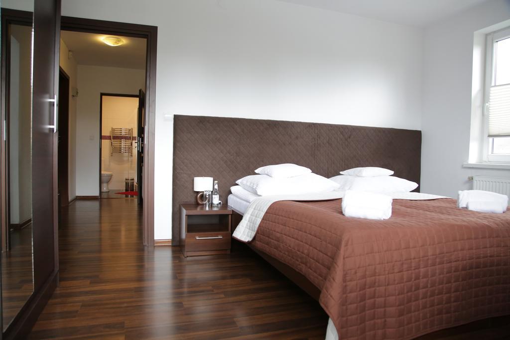 Noclegi Prestige Nowy Sącz Zewnętrze zdjęcie